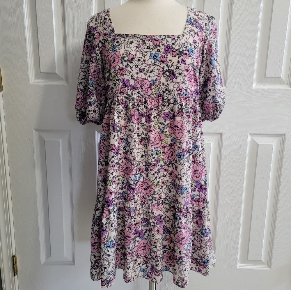 BCBG Peony Garden Floral Mini Dress Women's Size Medium, NWT